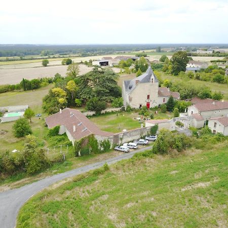 gîte du manoir des roches Saires Extérieur photo
