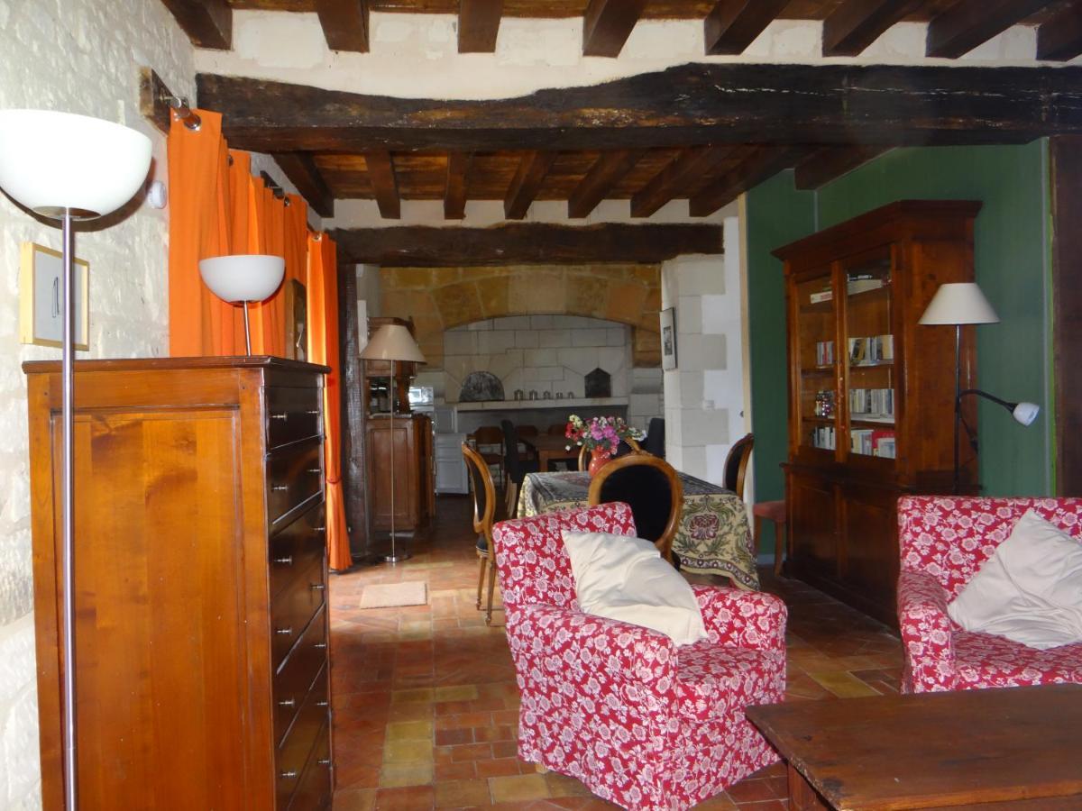 gîte du manoir des roches Saires Extérieur photo