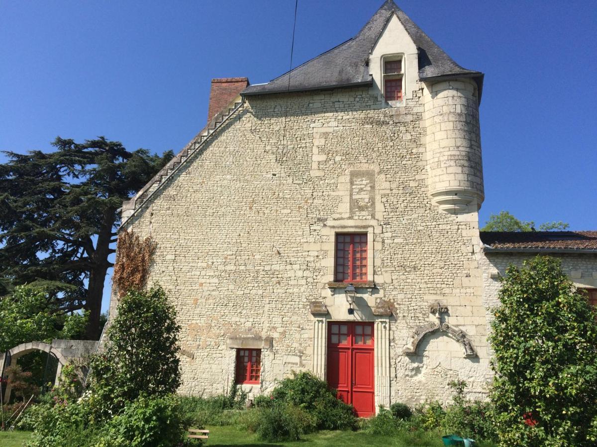 gîte du manoir des roches Saires Extérieur photo